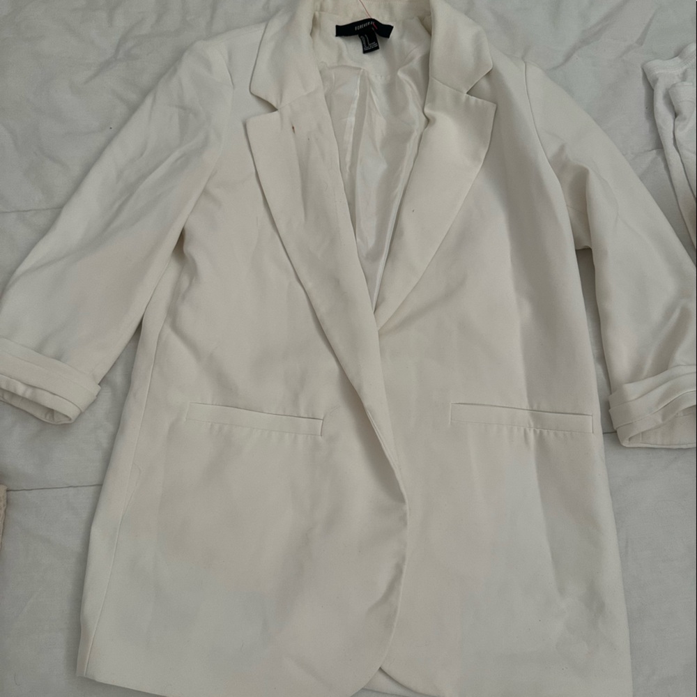 White oversized fit blazer